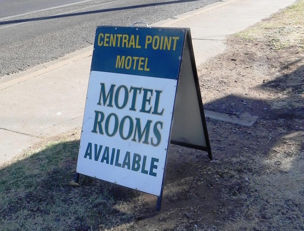 Central Point Motel Mount Isa Buitenkant foto