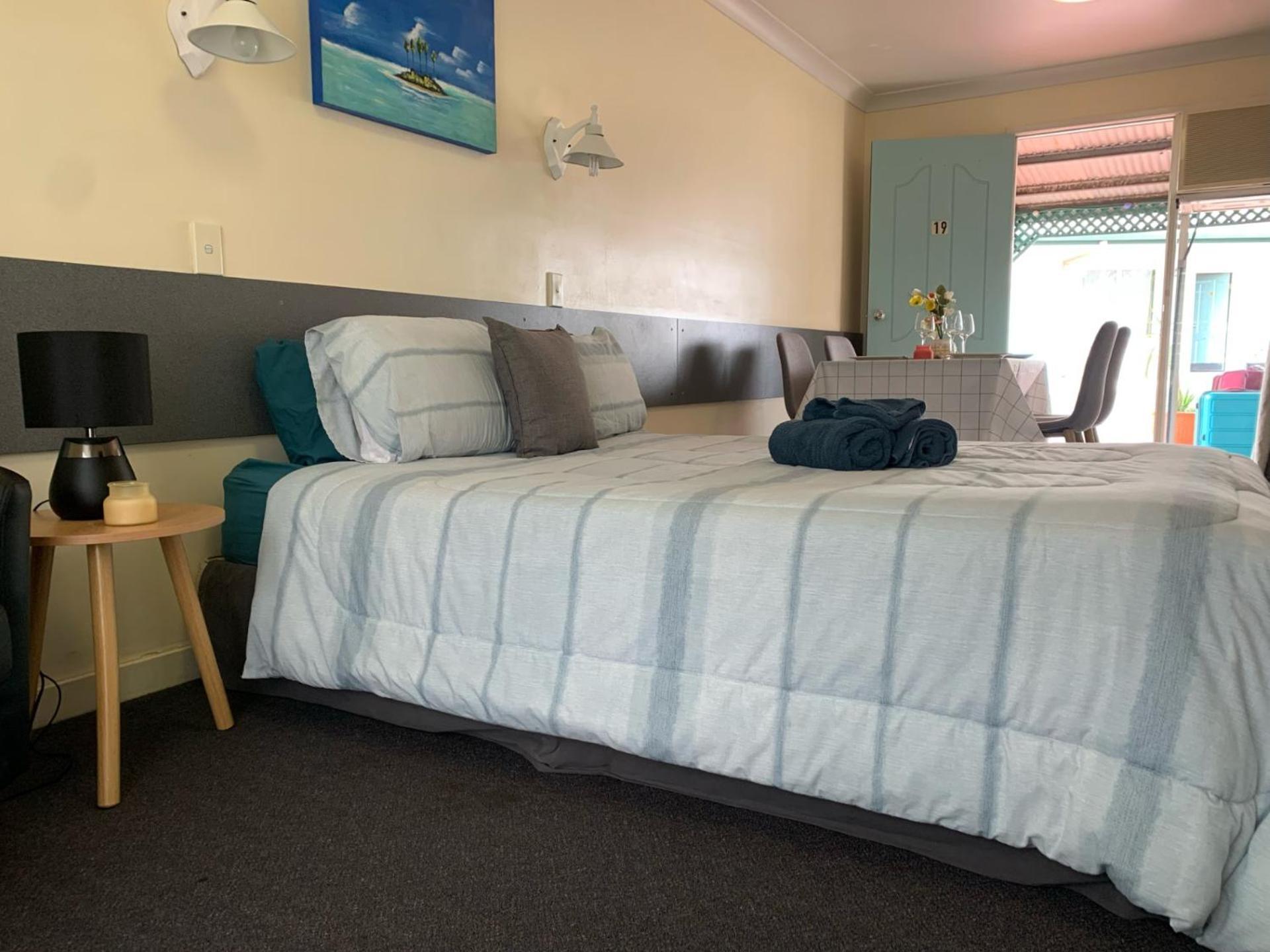 Central Point Motel Mount Isa Buitenkant foto