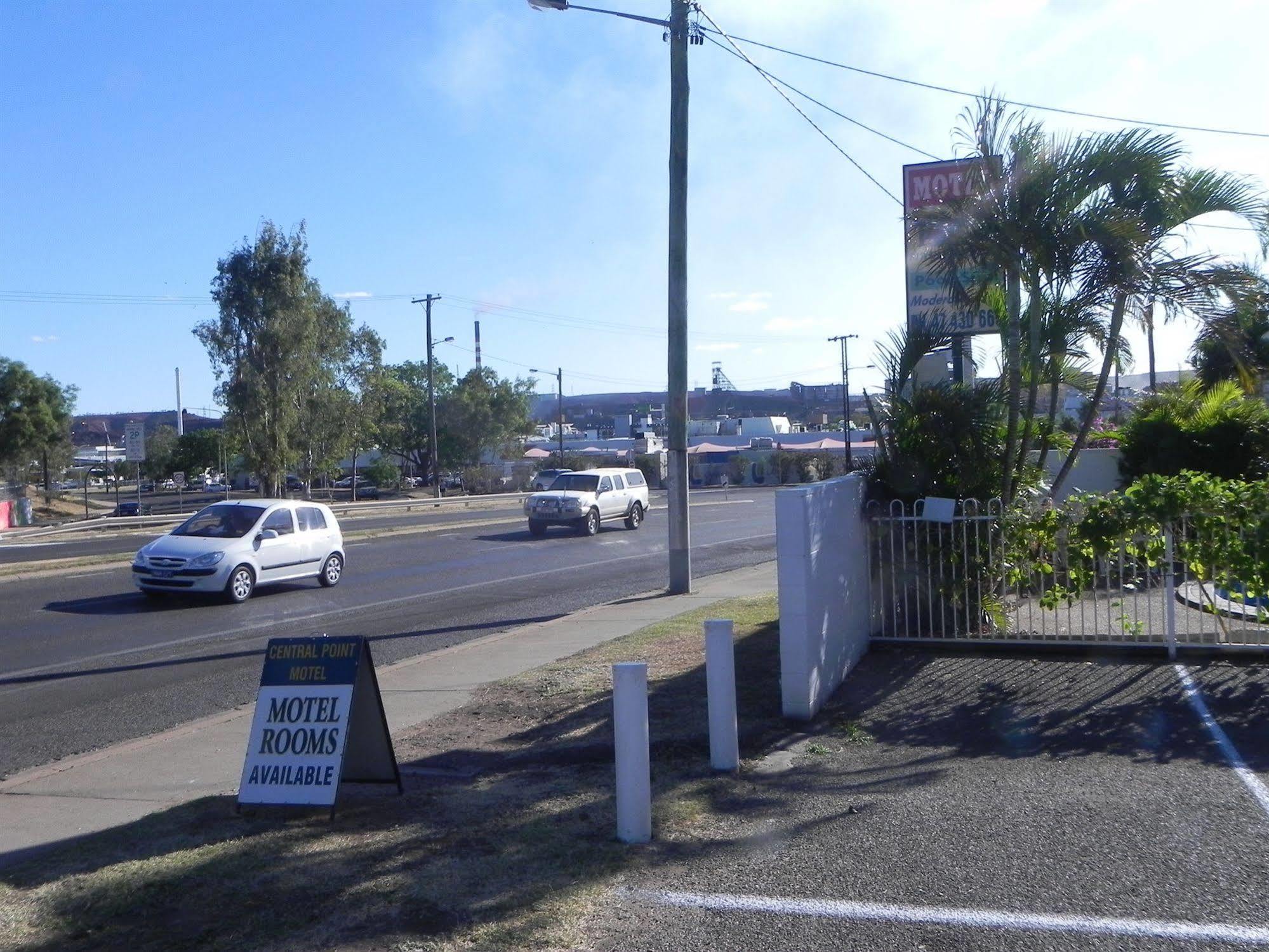 Central Point Motel Mount Isa Buitenkant foto